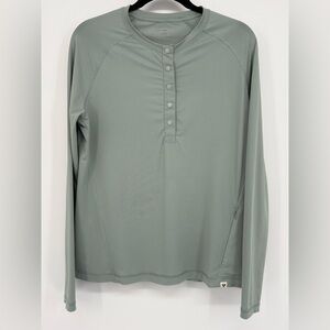 LIV OUTDOOR Mint Green Long Sleeve Henley Hiking Shirt Women’s Medium